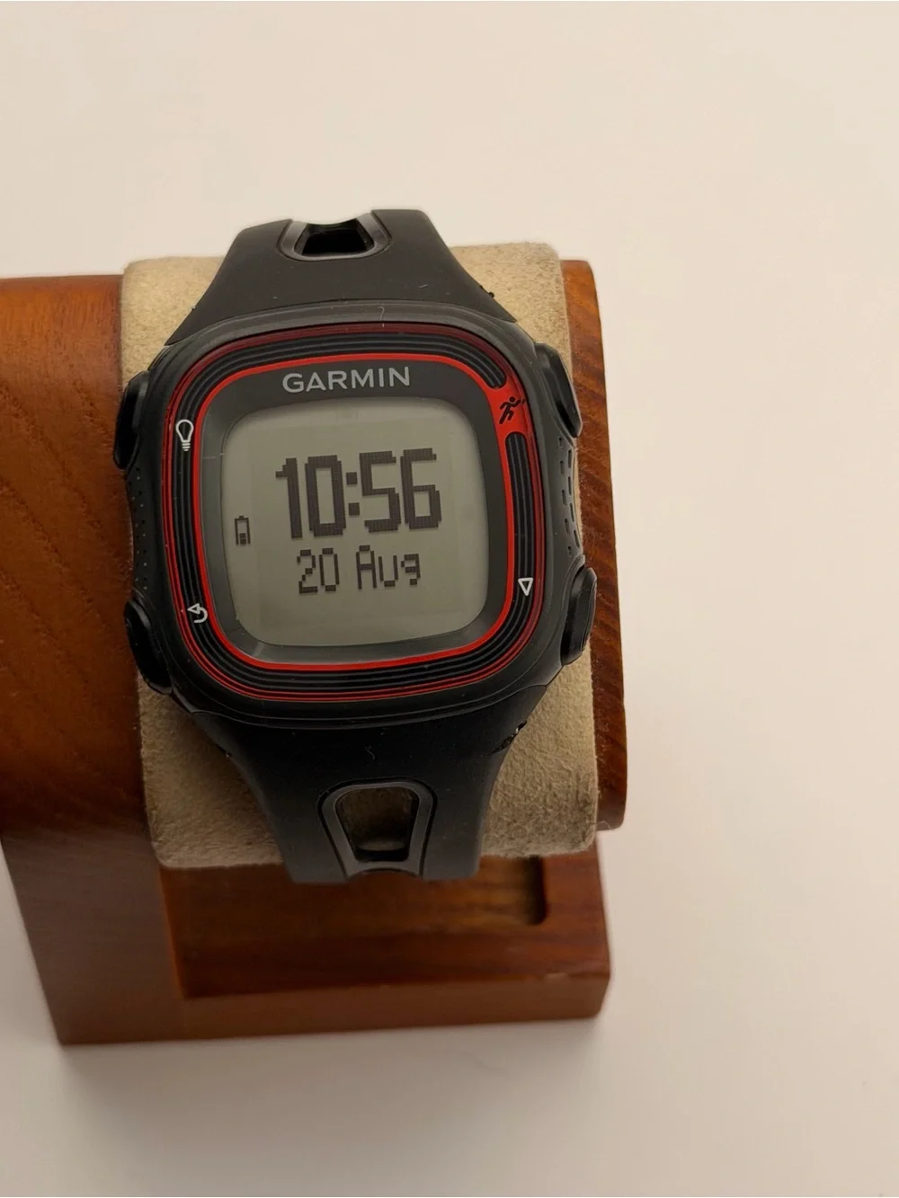 Garmin Forerunner 10, Large, Tested, Charger Included, Smartwatch, Black/Red